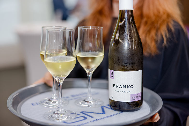 regionale Weiß- und Rotweine (Foto: Loredana La Rocca)  